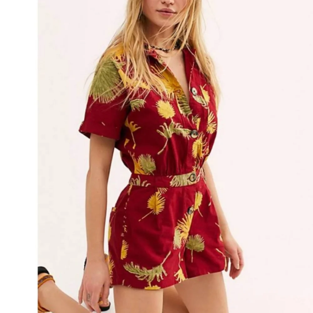 Free People bringing sunny